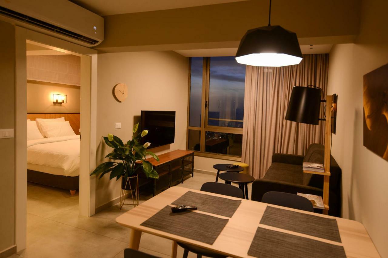 Luxury Suites By Notaly Ariel Haifa Exterior foto